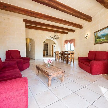Sunset - Holiday Farmhouse With Large Private Pool In Island Of Gozo Nadur Εξωτερικό φωτογραφία