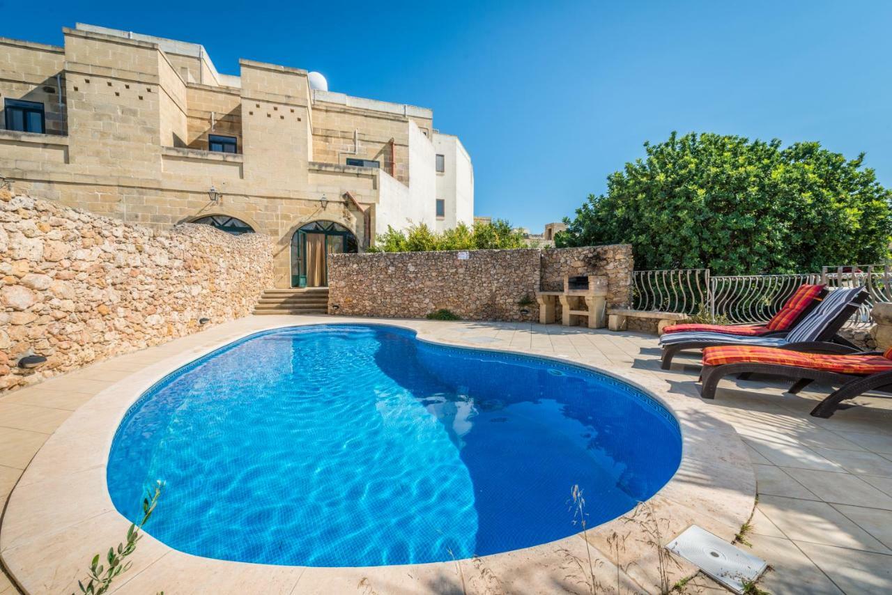 Sunset - Holiday Farmhouse With Large Private Pool In Island Of Gozo Nadur Εξωτερικό φωτογραφία