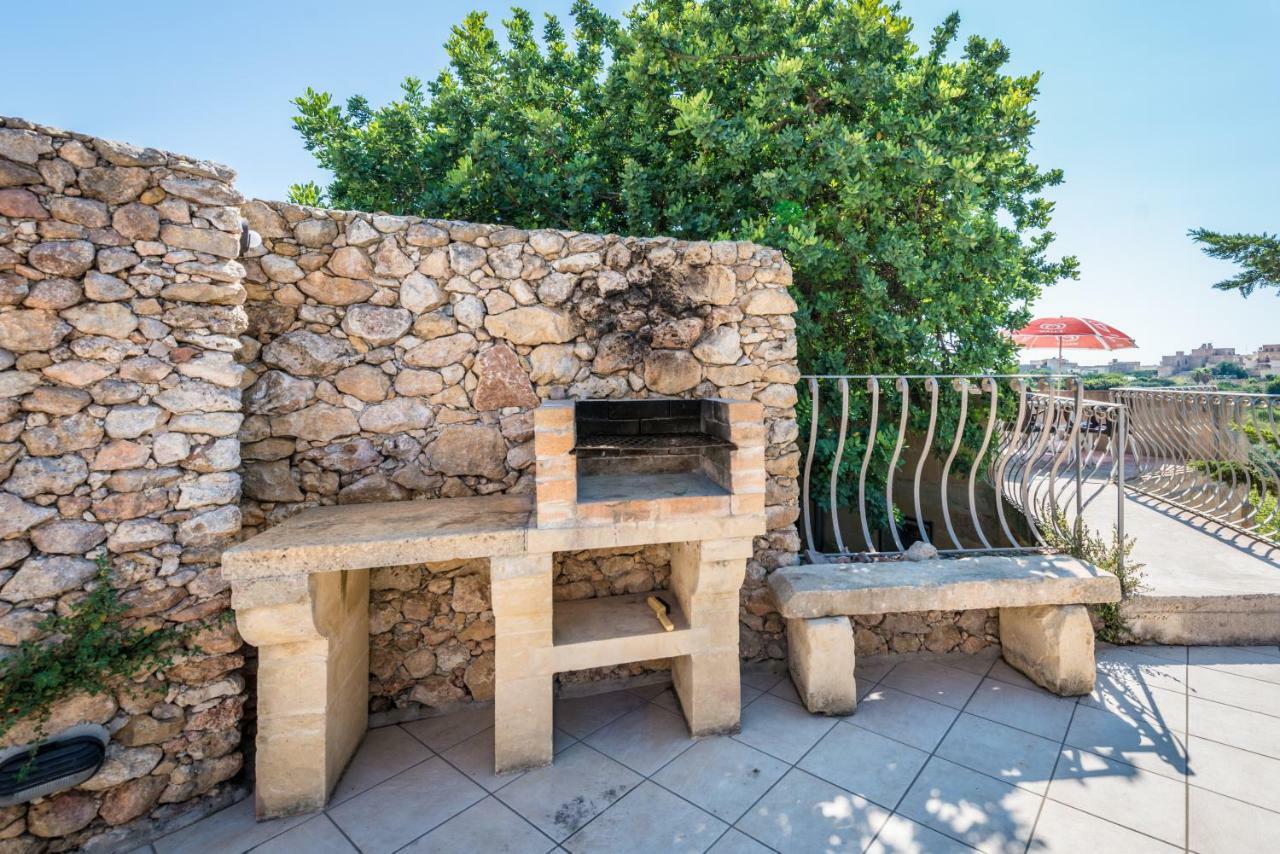 Sunset - Holiday Farmhouse With Large Private Pool In Island Of Gozo Nadur Εξωτερικό φωτογραφία
