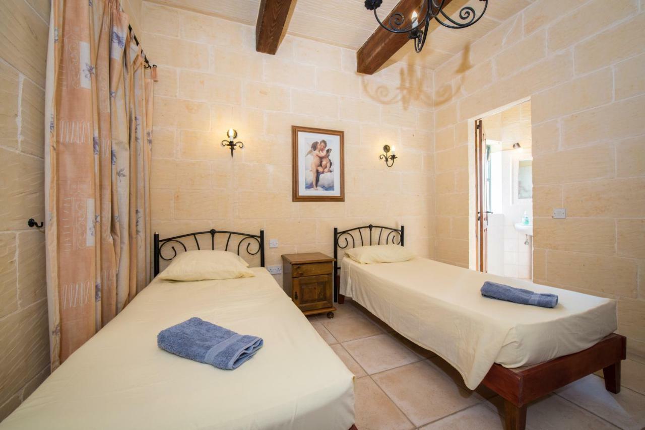 Sunset - Holiday Farmhouse With Large Private Pool In Island Of Gozo Nadur Εξωτερικό φωτογραφία