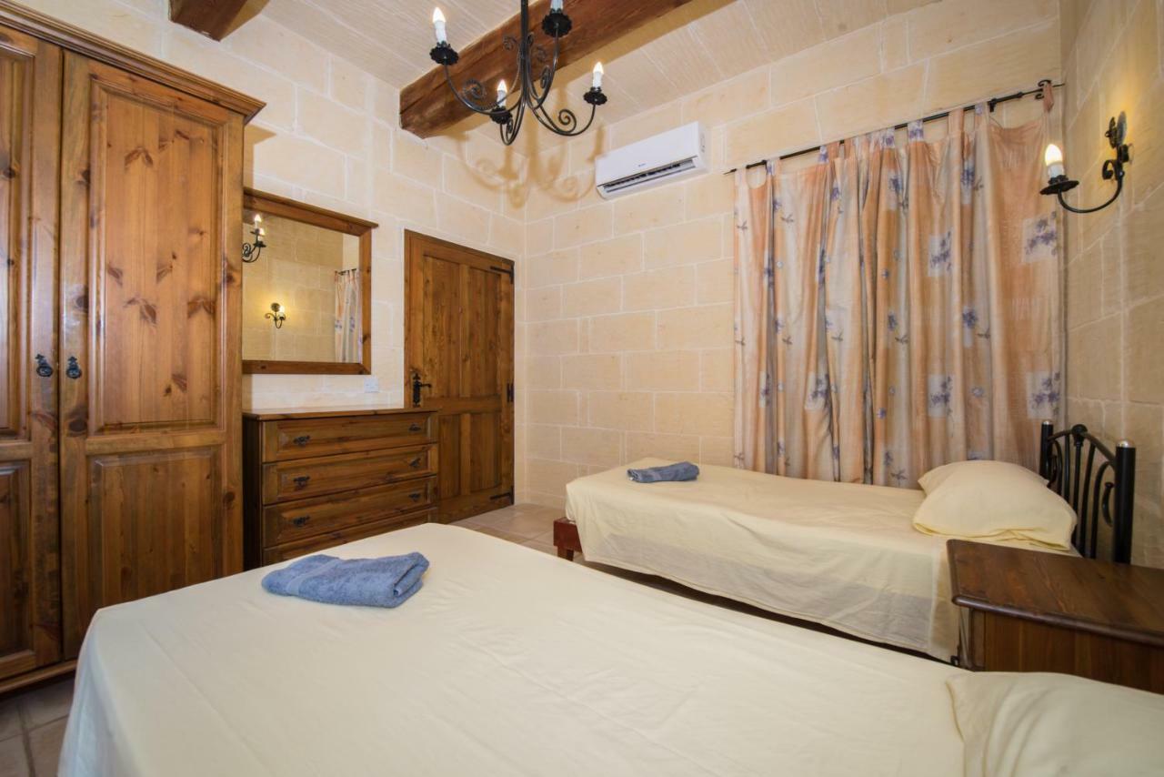 Sunset - Holiday Farmhouse With Large Private Pool In Island Of Gozo Nadur Εξωτερικό φωτογραφία