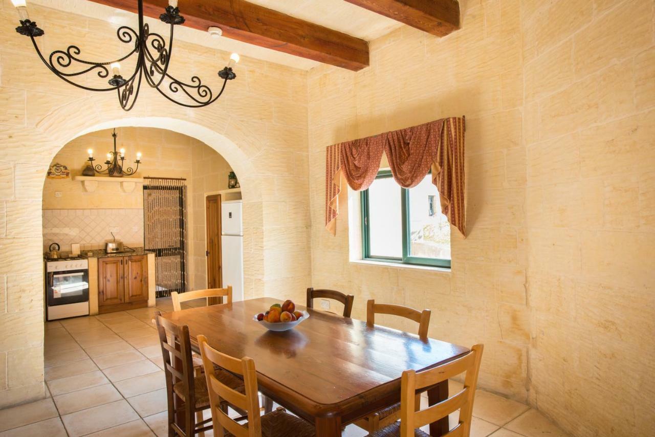 Sunset - Holiday Farmhouse With Large Private Pool In Island Of Gozo Nadur Εξωτερικό φωτογραφία