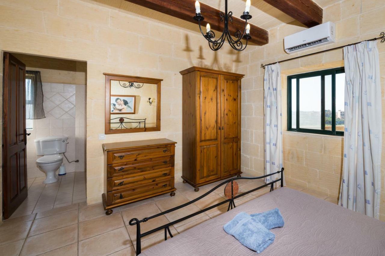 Sunset - Holiday Farmhouse With Large Private Pool In Island Of Gozo Nadur Εξωτερικό φωτογραφία