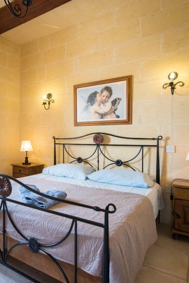 Sunset - Holiday Farmhouse With Large Private Pool In Island Of Gozo Nadur Εξωτερικό φωτογραφία